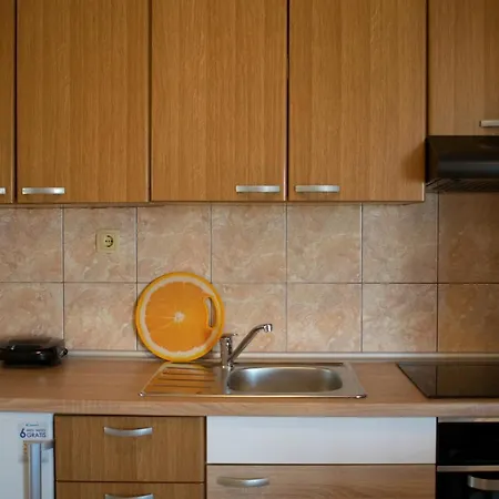 Calypso Апартаменты Каштела