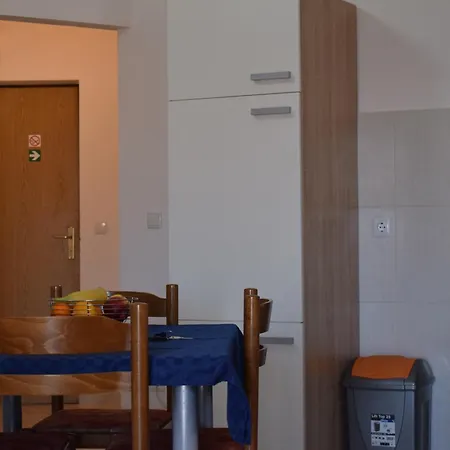 Calypso * Каштела