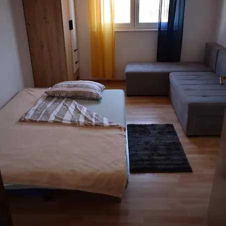 Апартаменты Calypso Каштела